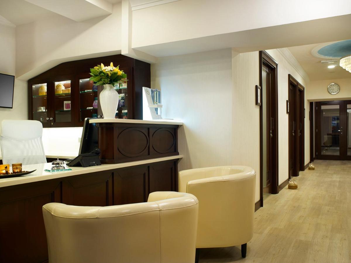 Ea Hotel Elefant Karlovy Vary Extérieur photo