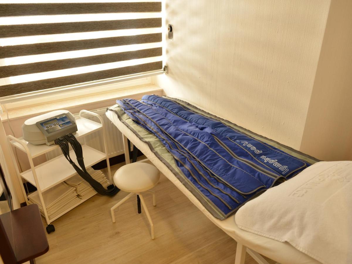 Ea Hotel Elefant Karlovy Vary Extérieur photo