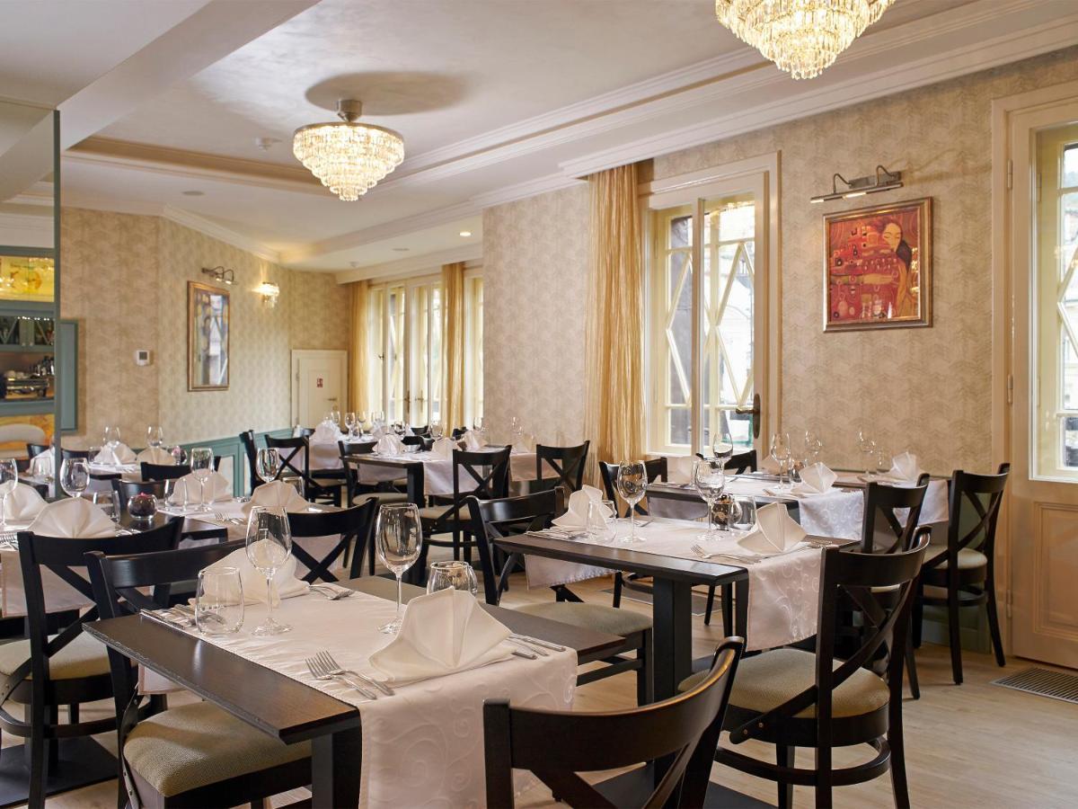 Ea Hotel Elefant Karlovy Vary Extérieur photo
