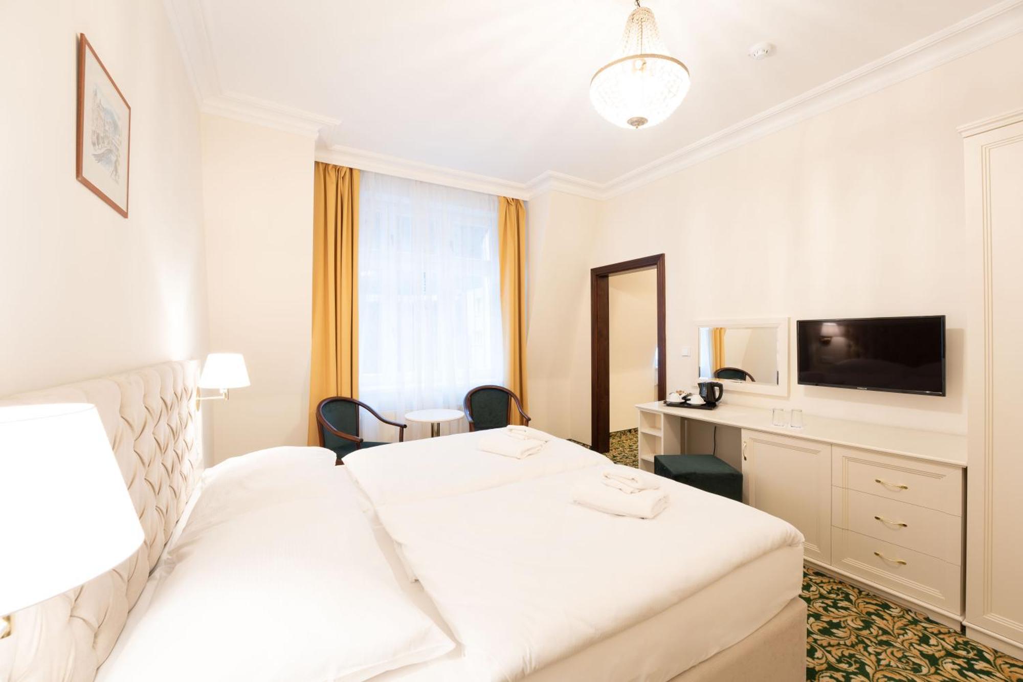 Ea Hotel Elefant Karlovy Vary Extérieur photo