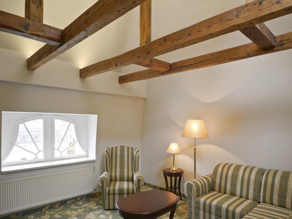 Ea Hotel Elefant Karlovy Vary Extérieur photo